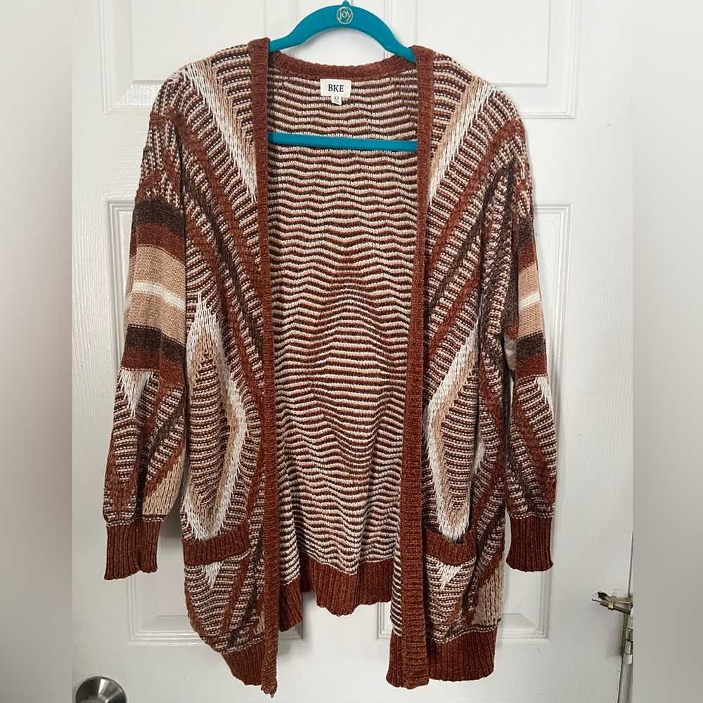 Bke sweater